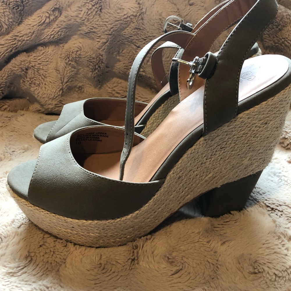 Seychelles Wedge Espadrille